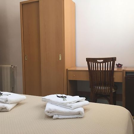 Hostal Lido Madrid Exteriér fotografie