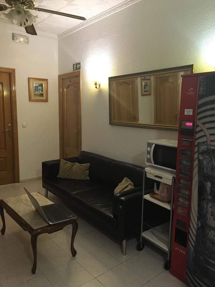 Hostal Lido Madrid Exteriér fotografie
